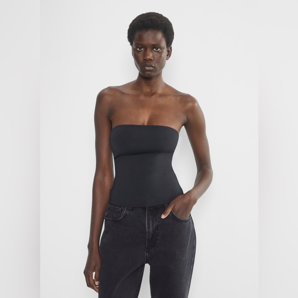 Aritzia Tops - Aritzia Contour Light Grey Tube Top